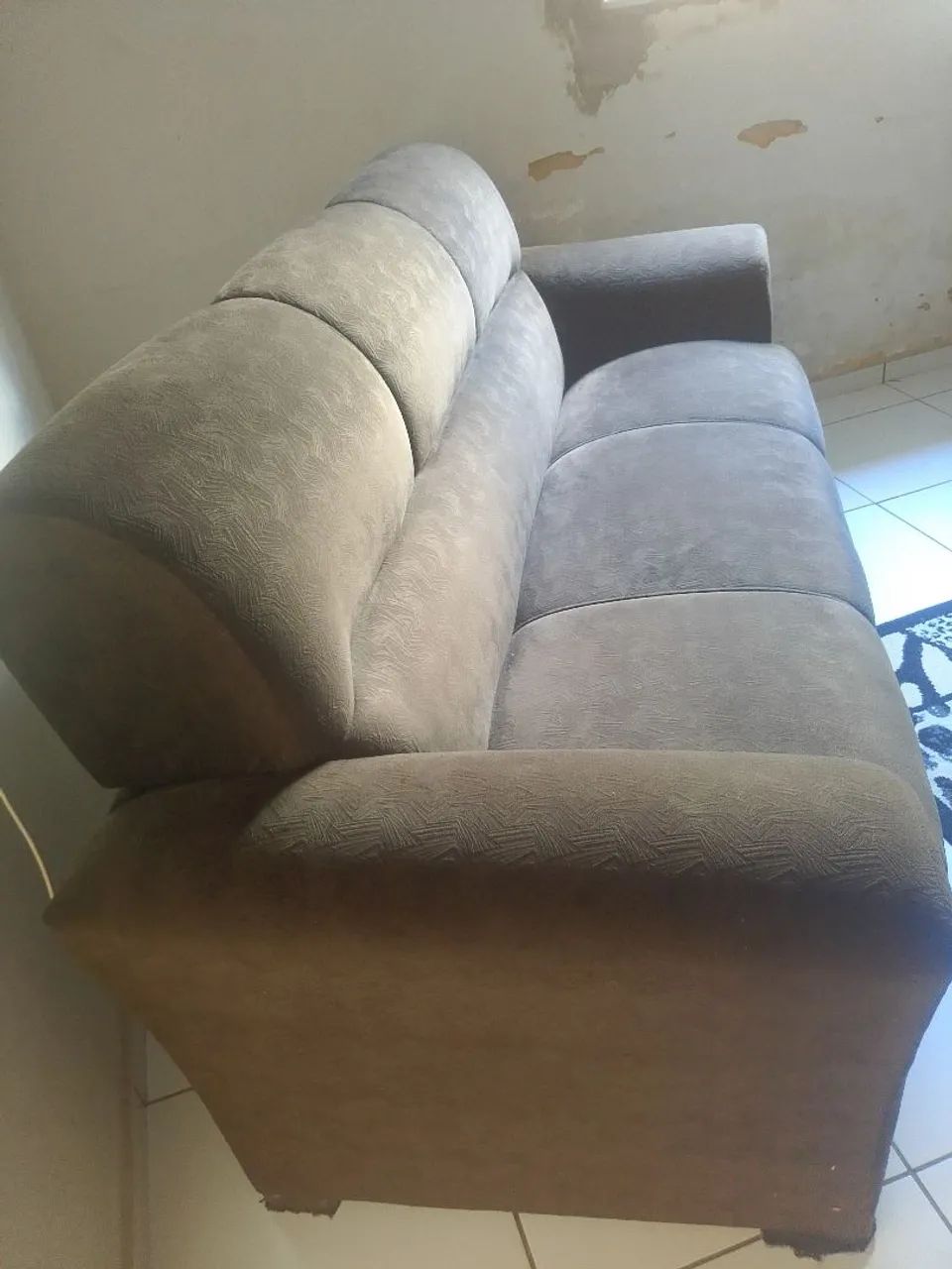 Sofá três e dois lugares 