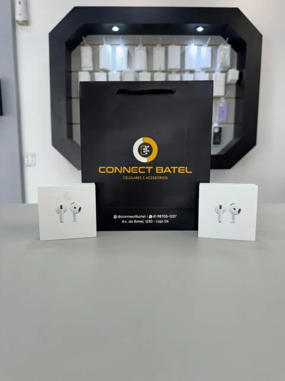 AirPods 4 Lacrado - 4ª Geração - 1 Ano De garantia - 749,00 Loja Física