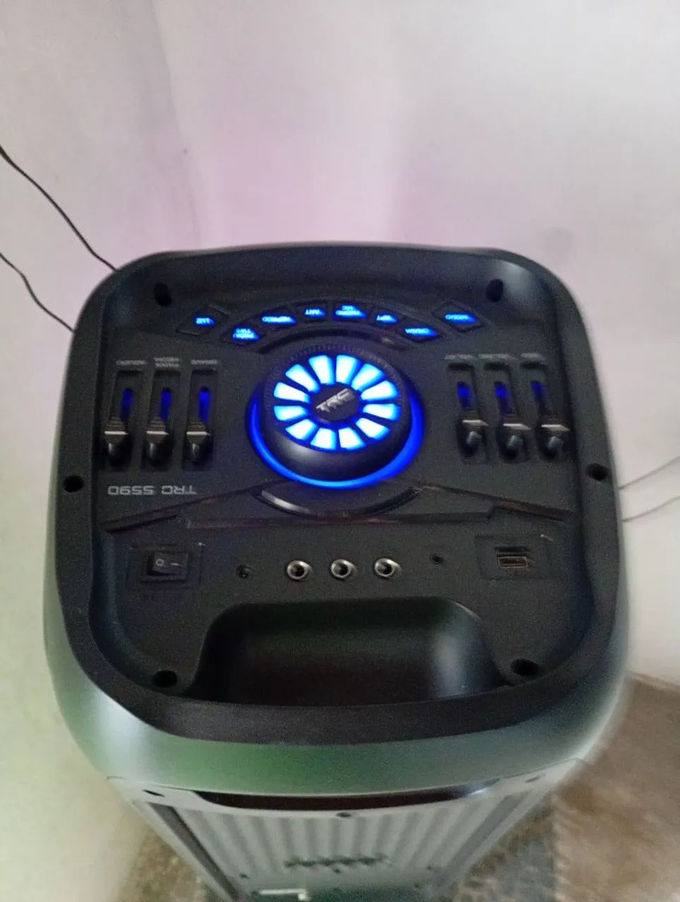 Vende-se um som com bluetooth pengado tudo perfeitamente  - Foto 2