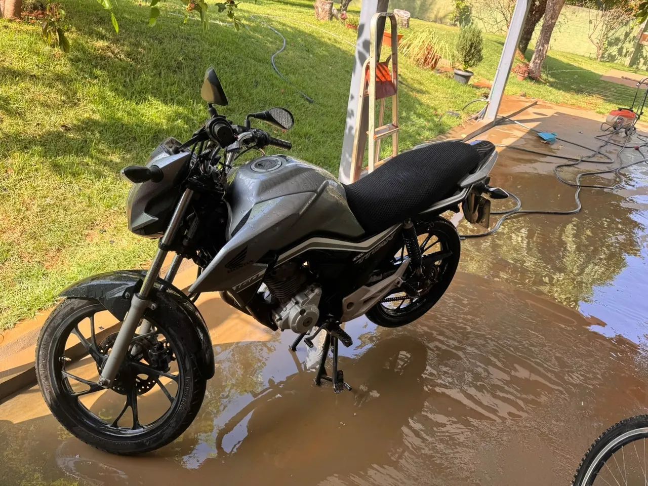 Moto semi nova  - Foto 3