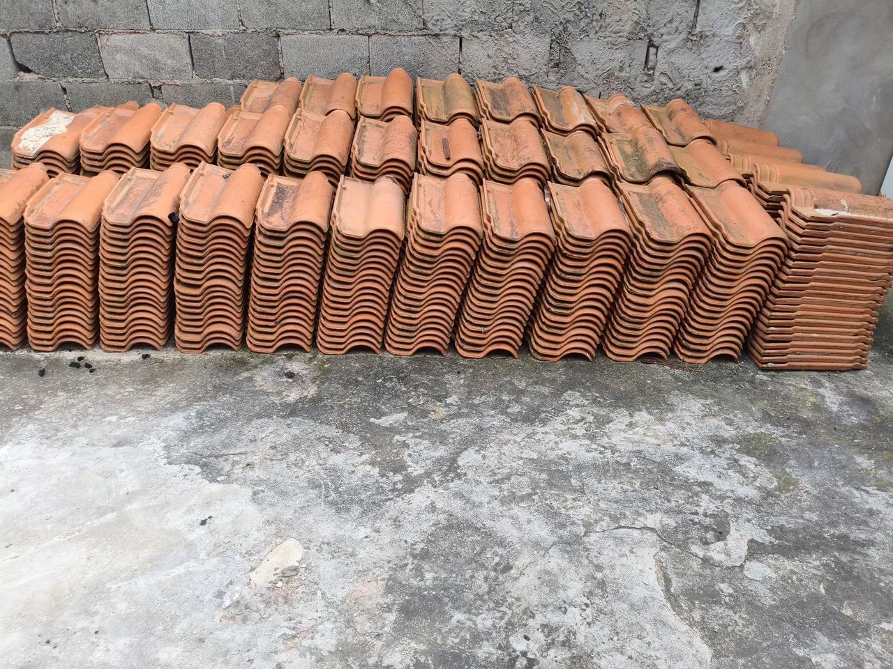 Telhas cerâmica modelo romana