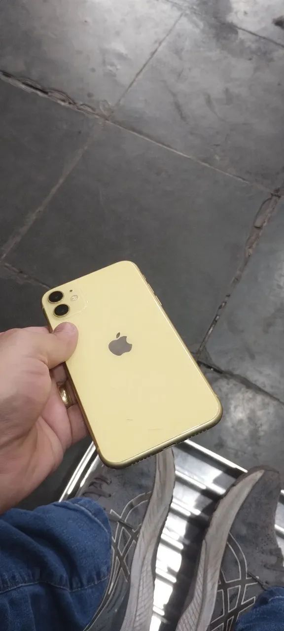 iPhone 11  - Foto 2