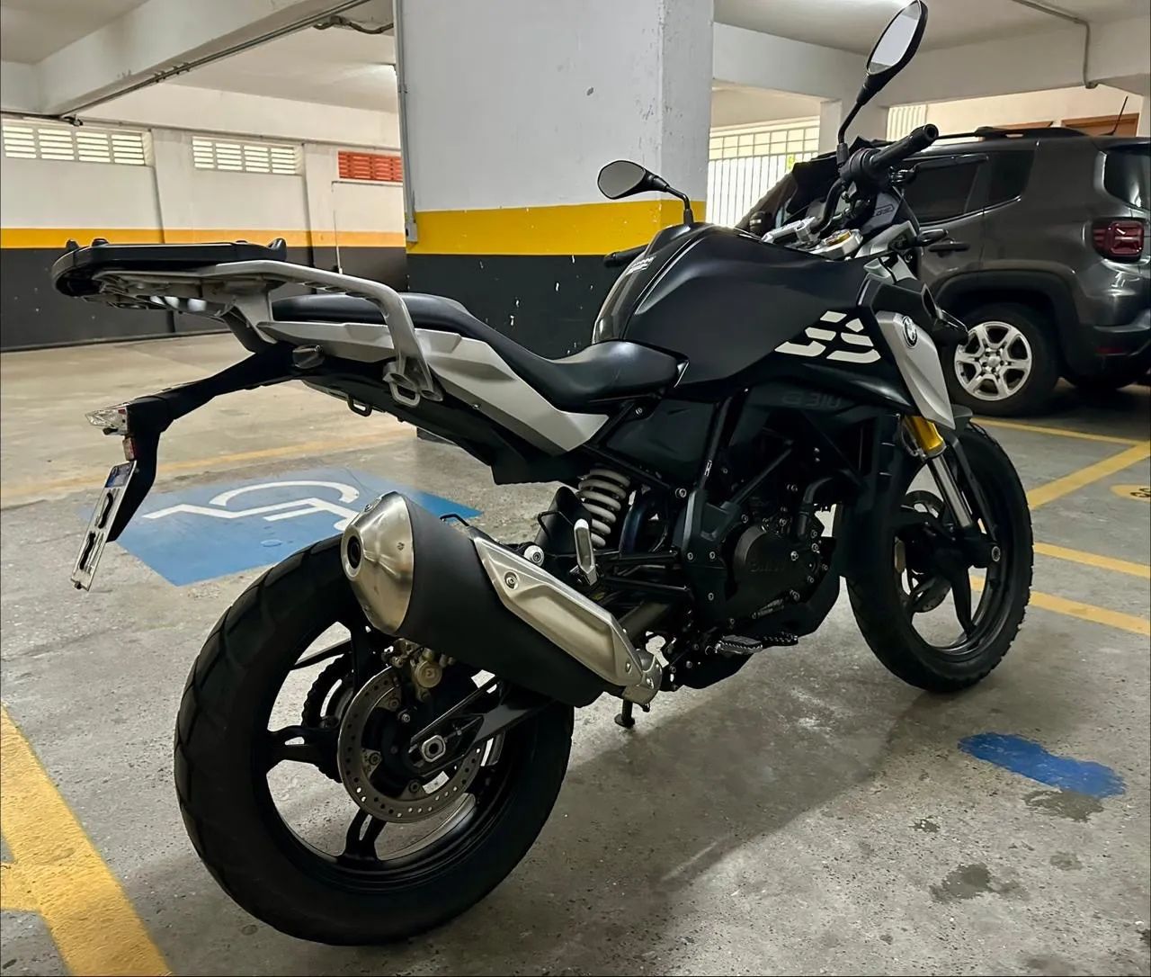 BMW G310 GS