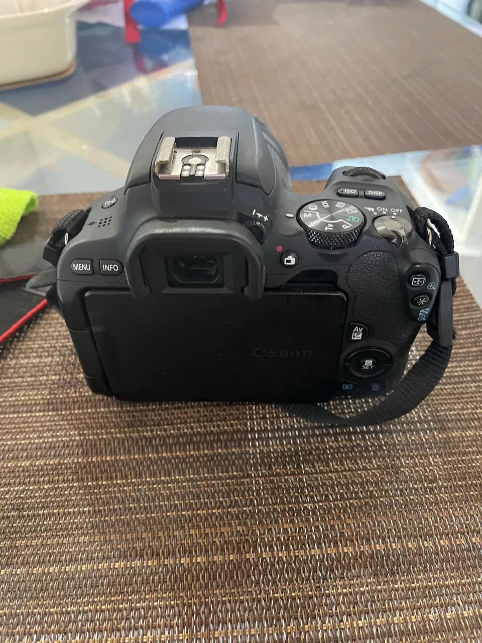 Câmera Canon SL2 - Foto 2