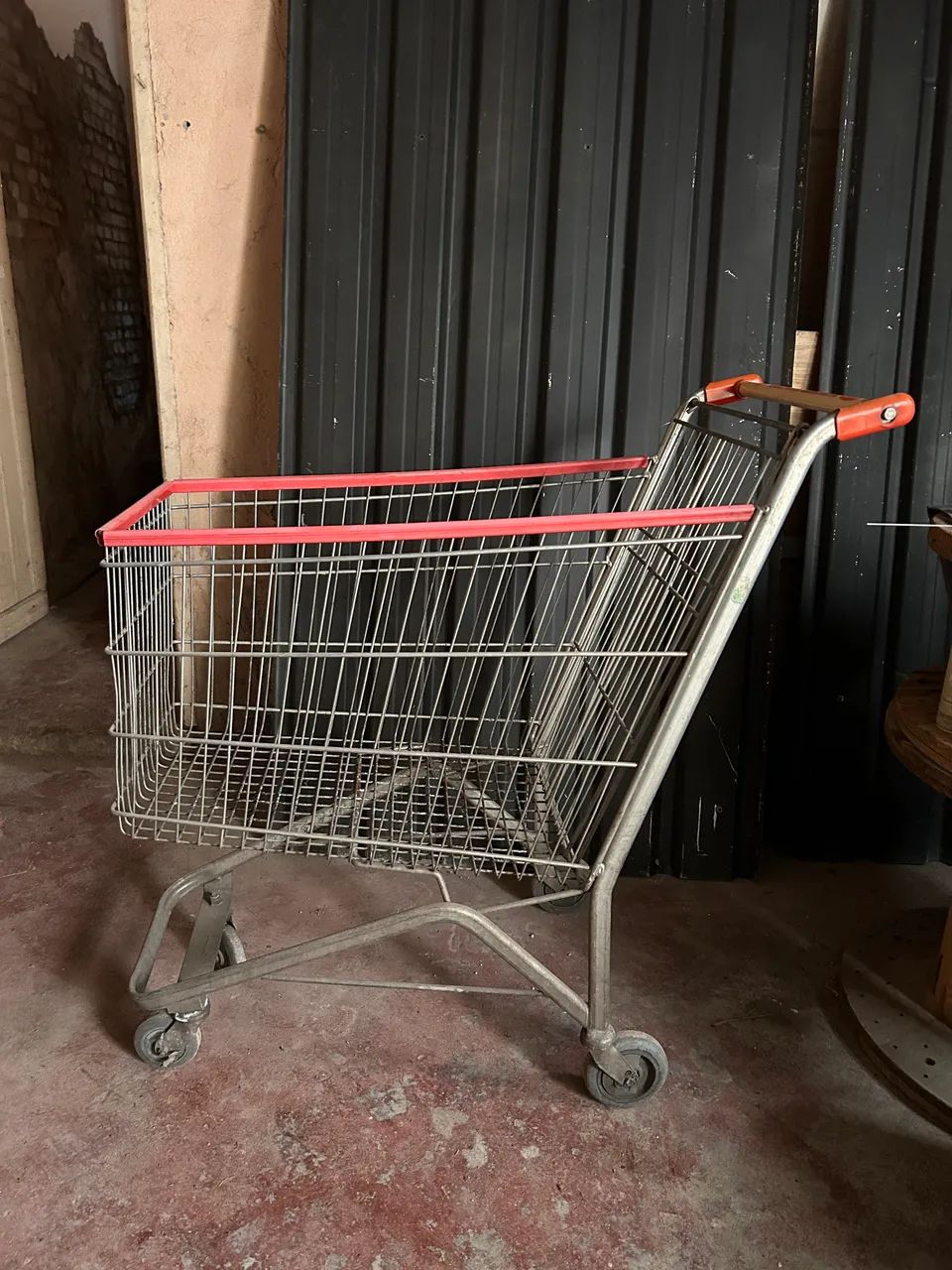 Carrinho grande de marcado  - Foto 5