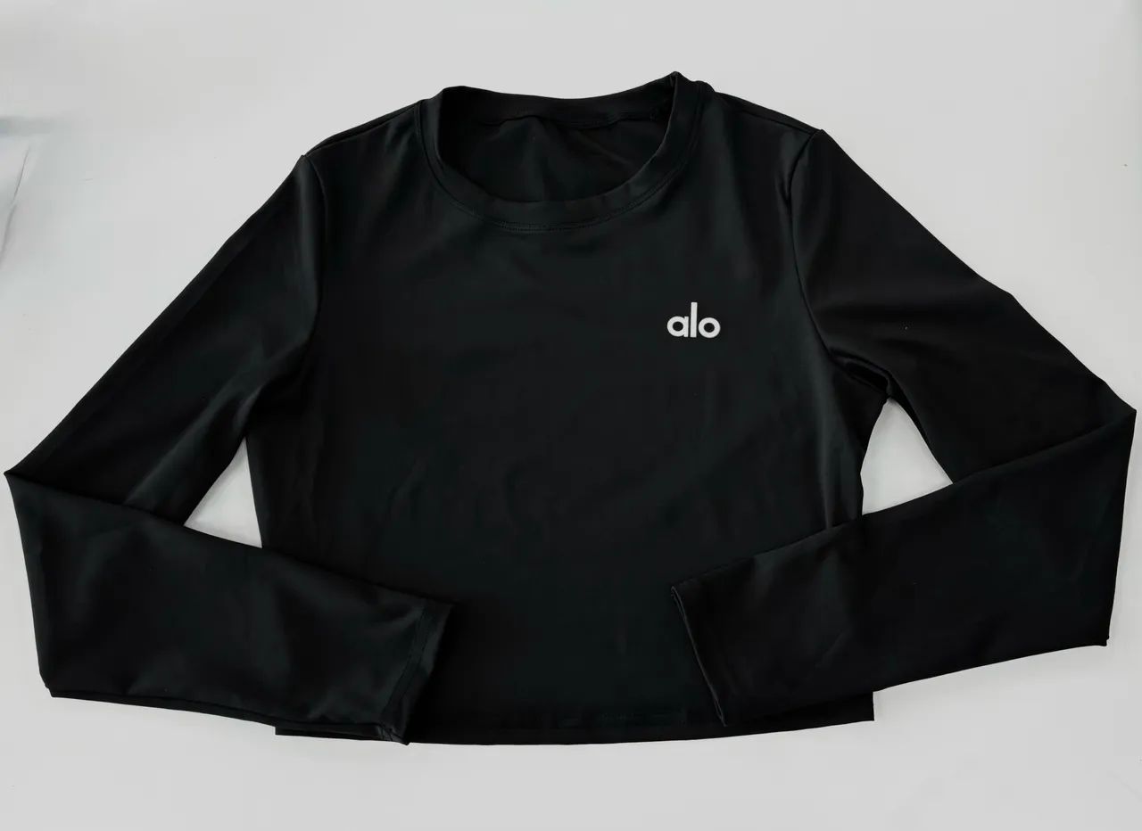 Cropped alo yoga preto M 