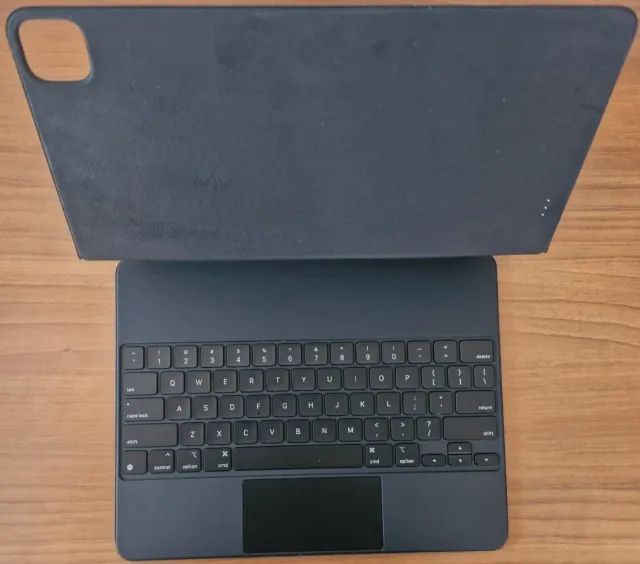 Magic Keyboard para iPad Apple - Foto 5