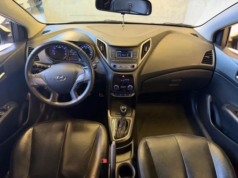 Hyundai HB20X Diamond 1.6 Flex 16V Aut., foto 11 de 13