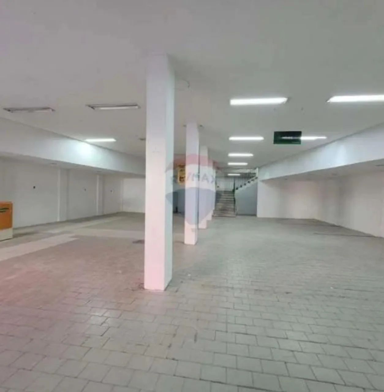 Predio comercial terreo e 1° andar 71- *