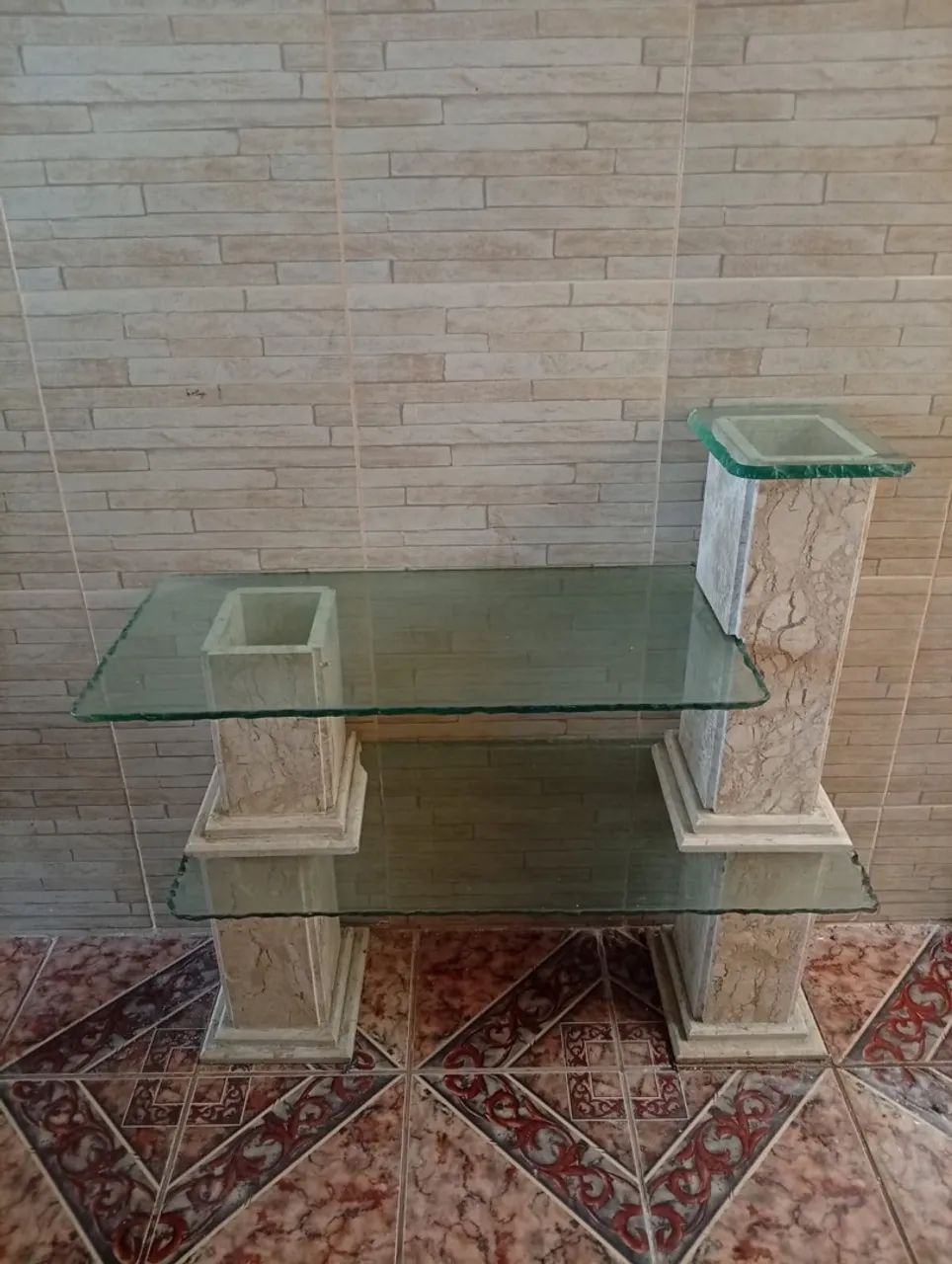Aparador/ Rack de vidro e mármore 