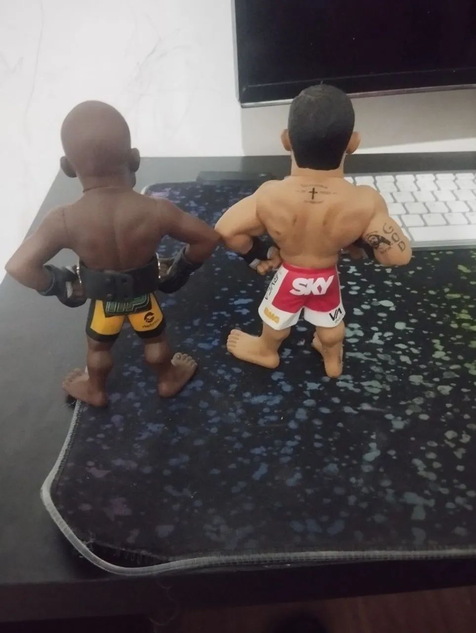 Dois bonecos do ufc - Foto 3
