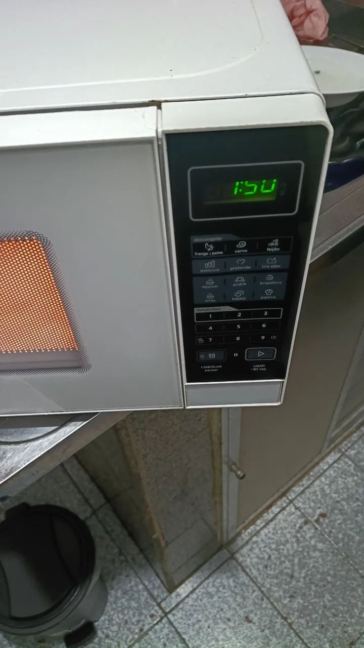 Microondas Midian 20 litros  - Foto 3