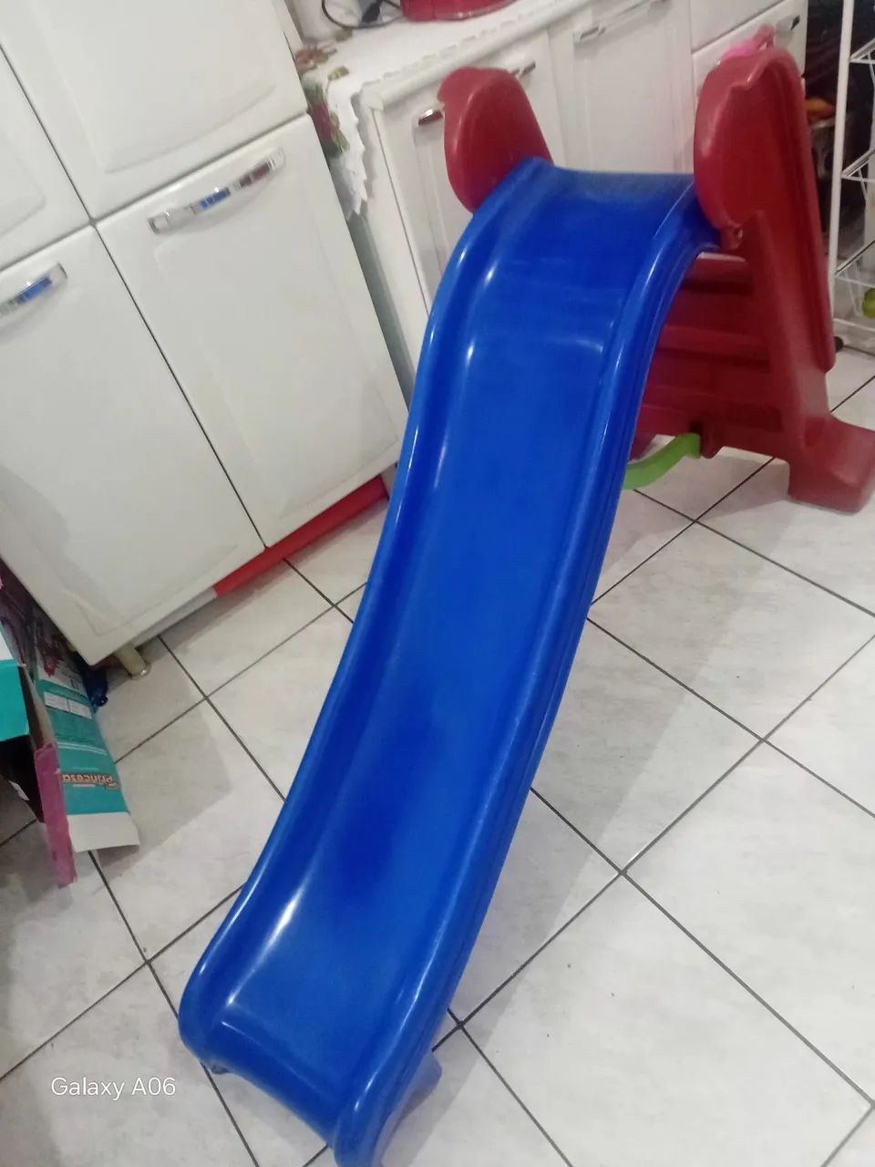 Escorregando infantil  - Foto 2