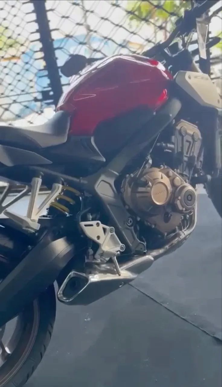 CB 650  - Foto 3