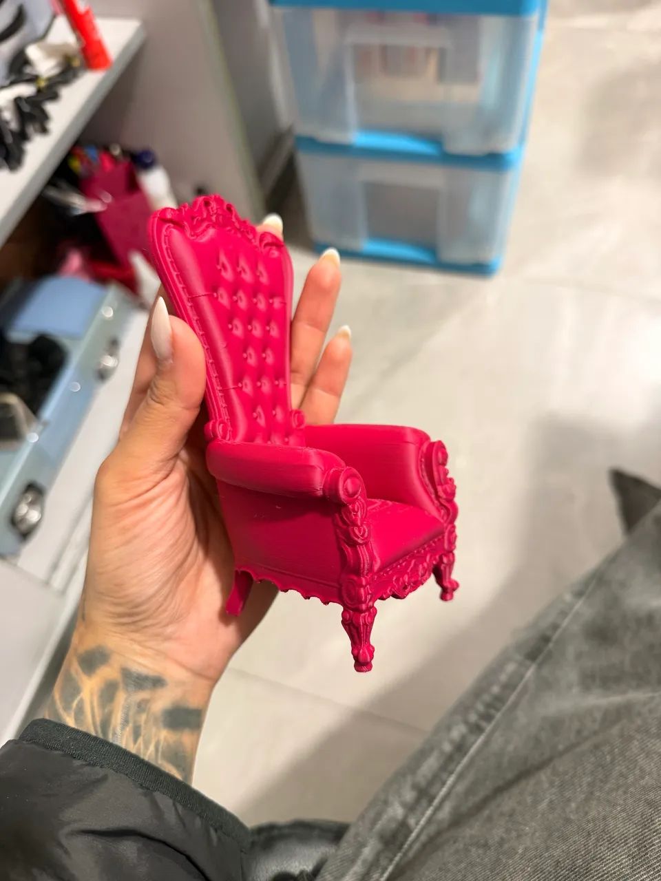 Mini sofá cadeira Barbie 3d - Foto 2
