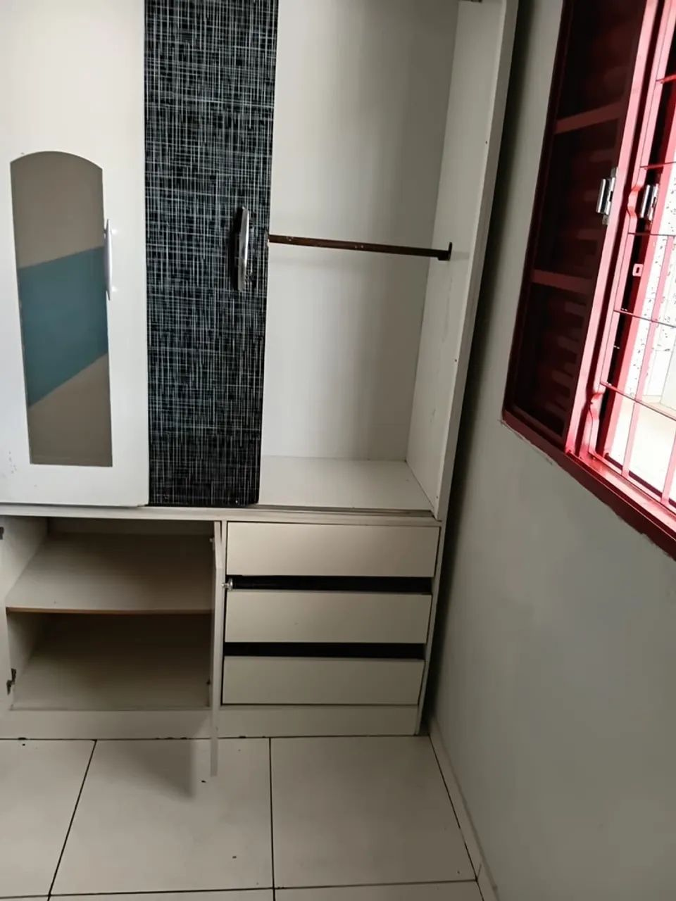 Guarda roupa R$270,00 - Foto 4