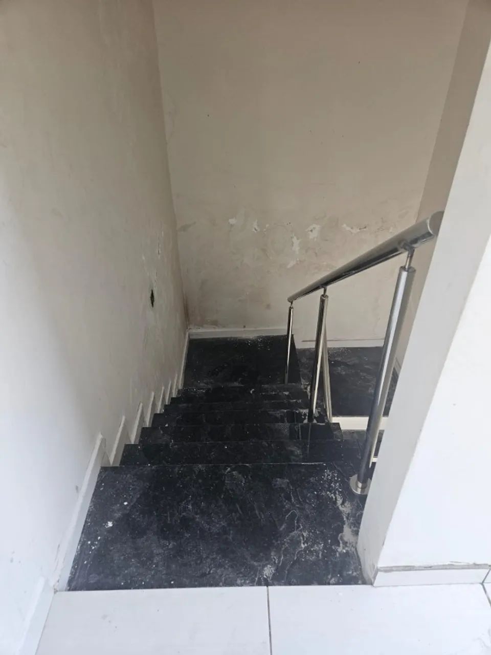 Excelente Casa para locação nos Bancários com 06 quartos, sendo 05 suítes e com Piscina  - Foto 4