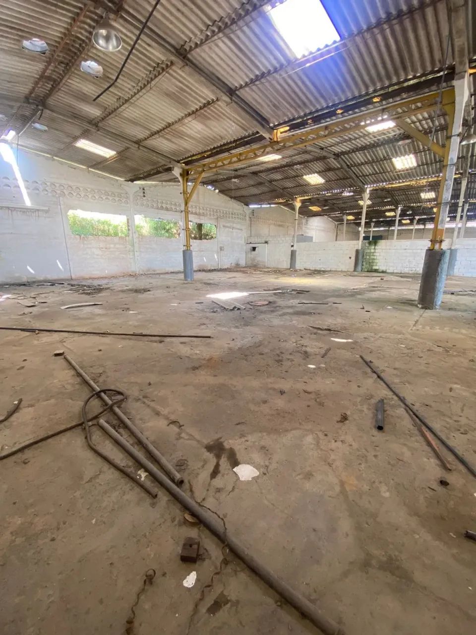 Galpão com 8.000 m2 localizado no bairro Costa do Sol - Macaé - RJ. - Foto 3