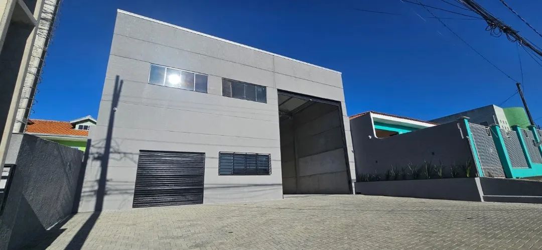 BARRACÃO PARA LOCAÇÃO EM UVARANAS