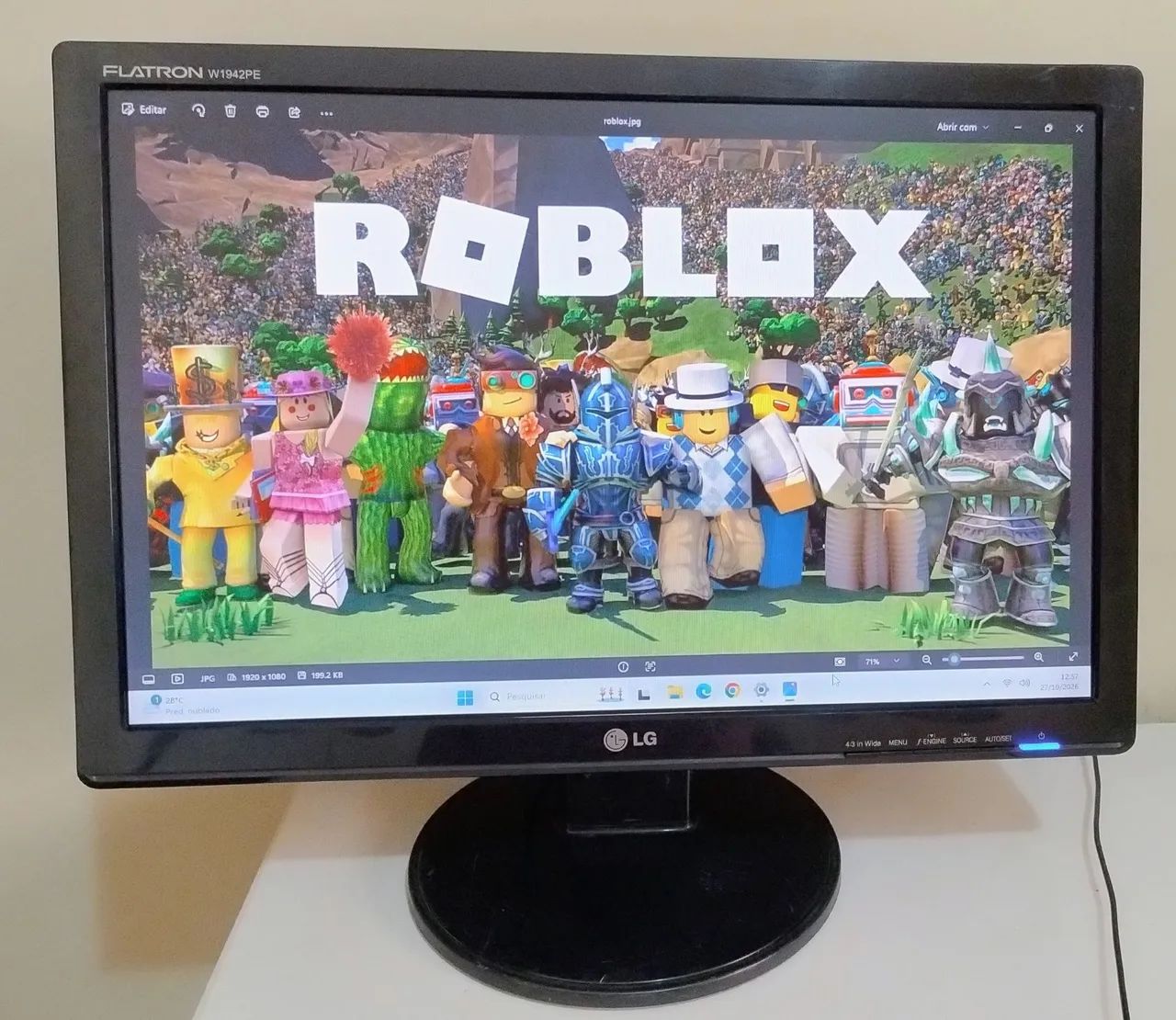 Monitor LG 19 polegadas funcionando 100% (NOVINHO) - Foto 4