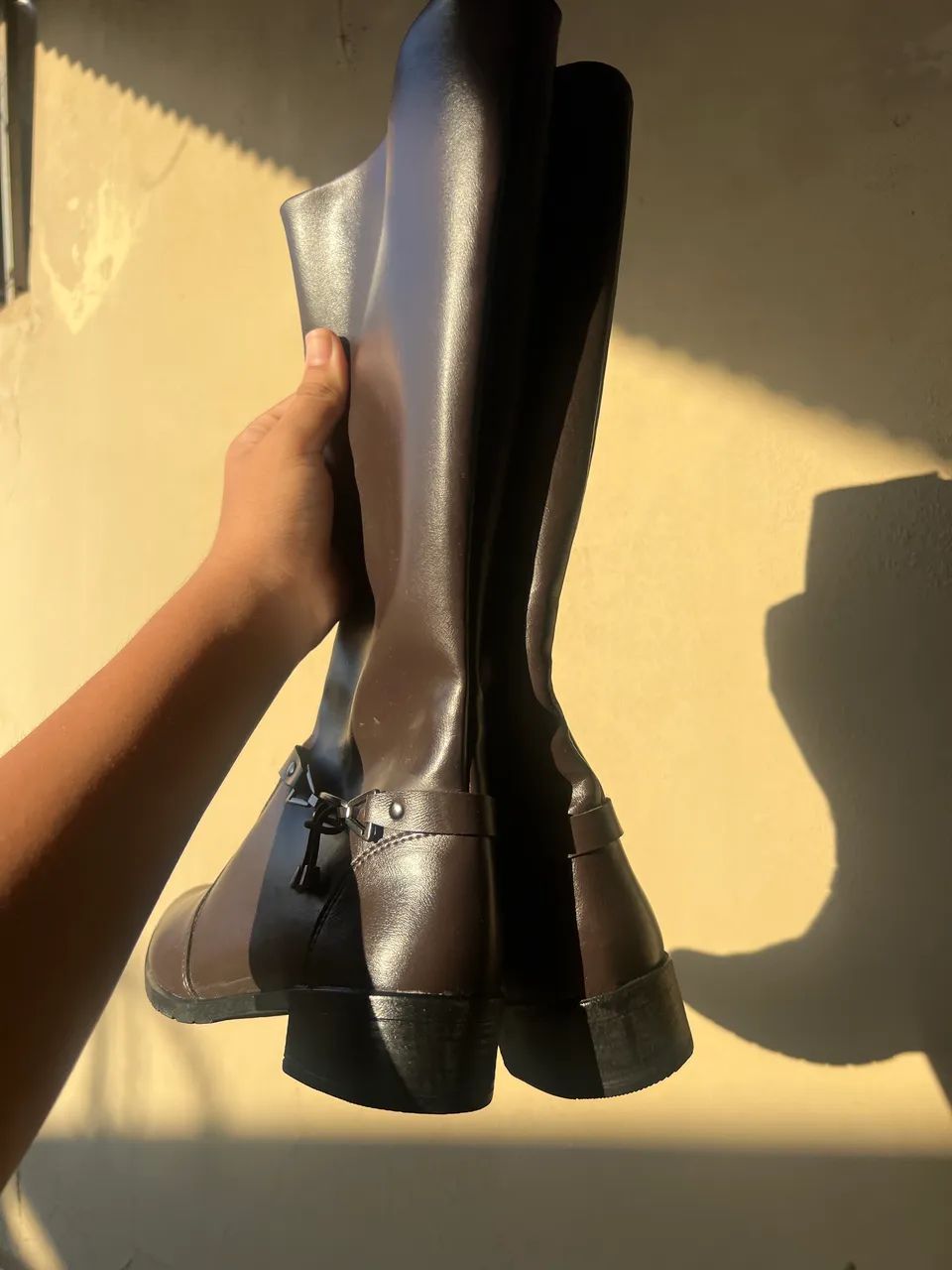 Vendo bota feminina  - Foto 2