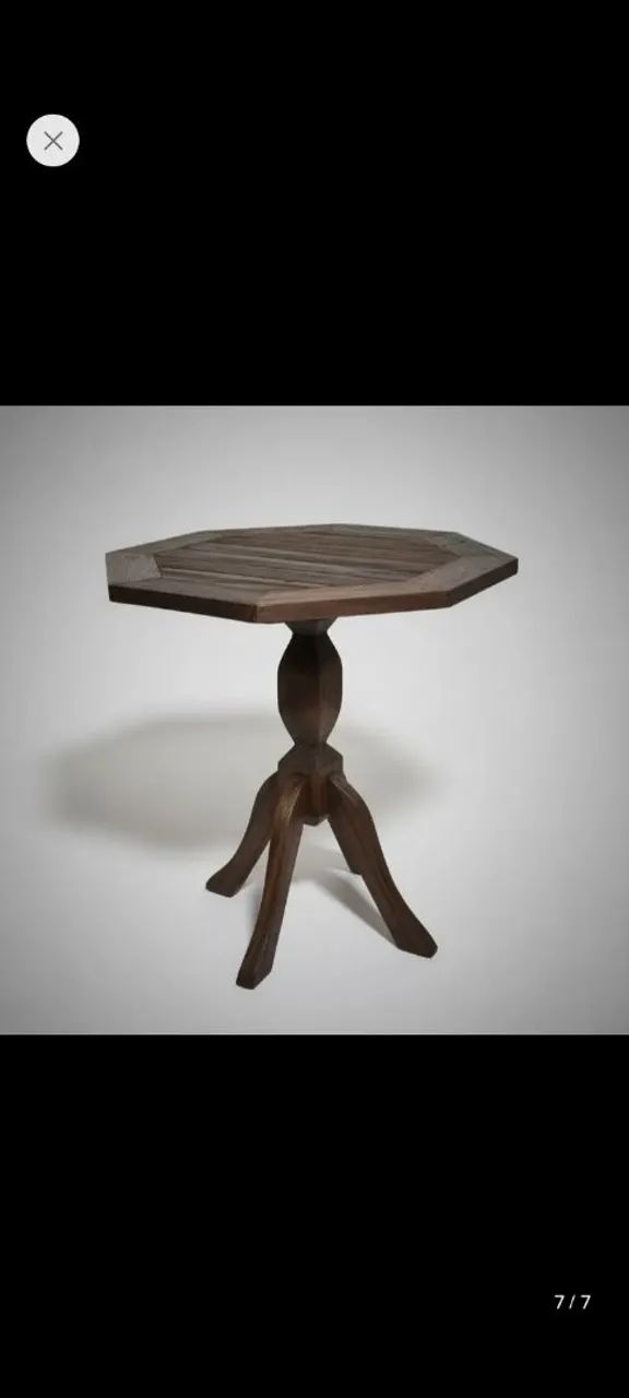 Mesa de canto  oitavada 