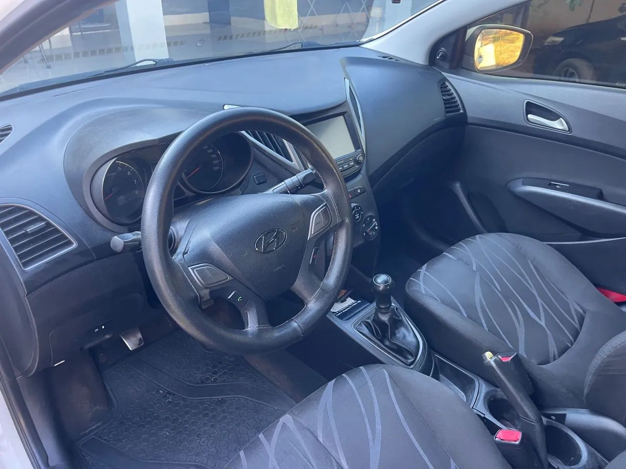 Hyundai HB20 Comf./c.plus/c.style 1.0 Flex 12V 2013 - Foto 4