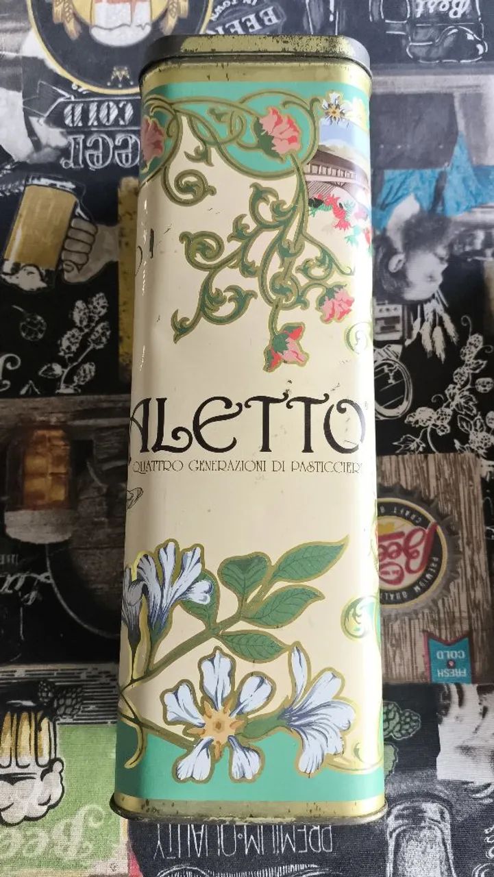 Lata Vintage dos biscoitos de amendoas para colecionadores  - Foto 2