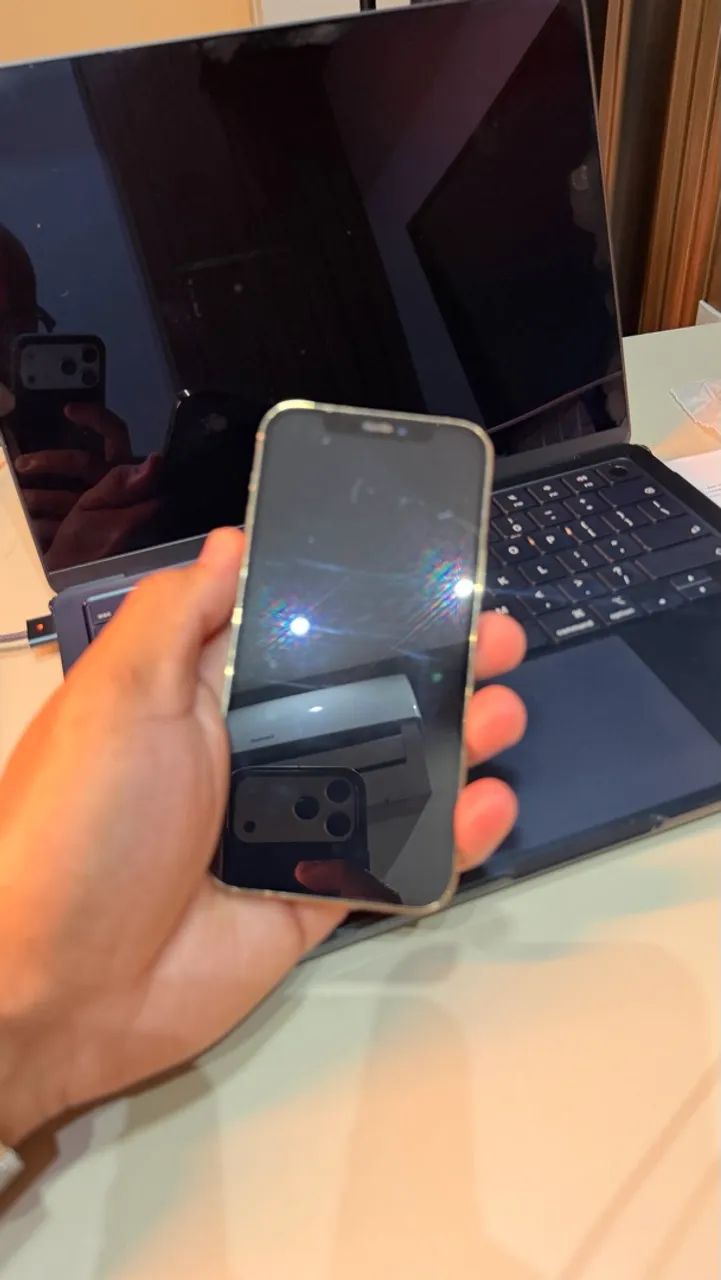 IPhone 12 Pro - 128G - Dourado - Foto 2