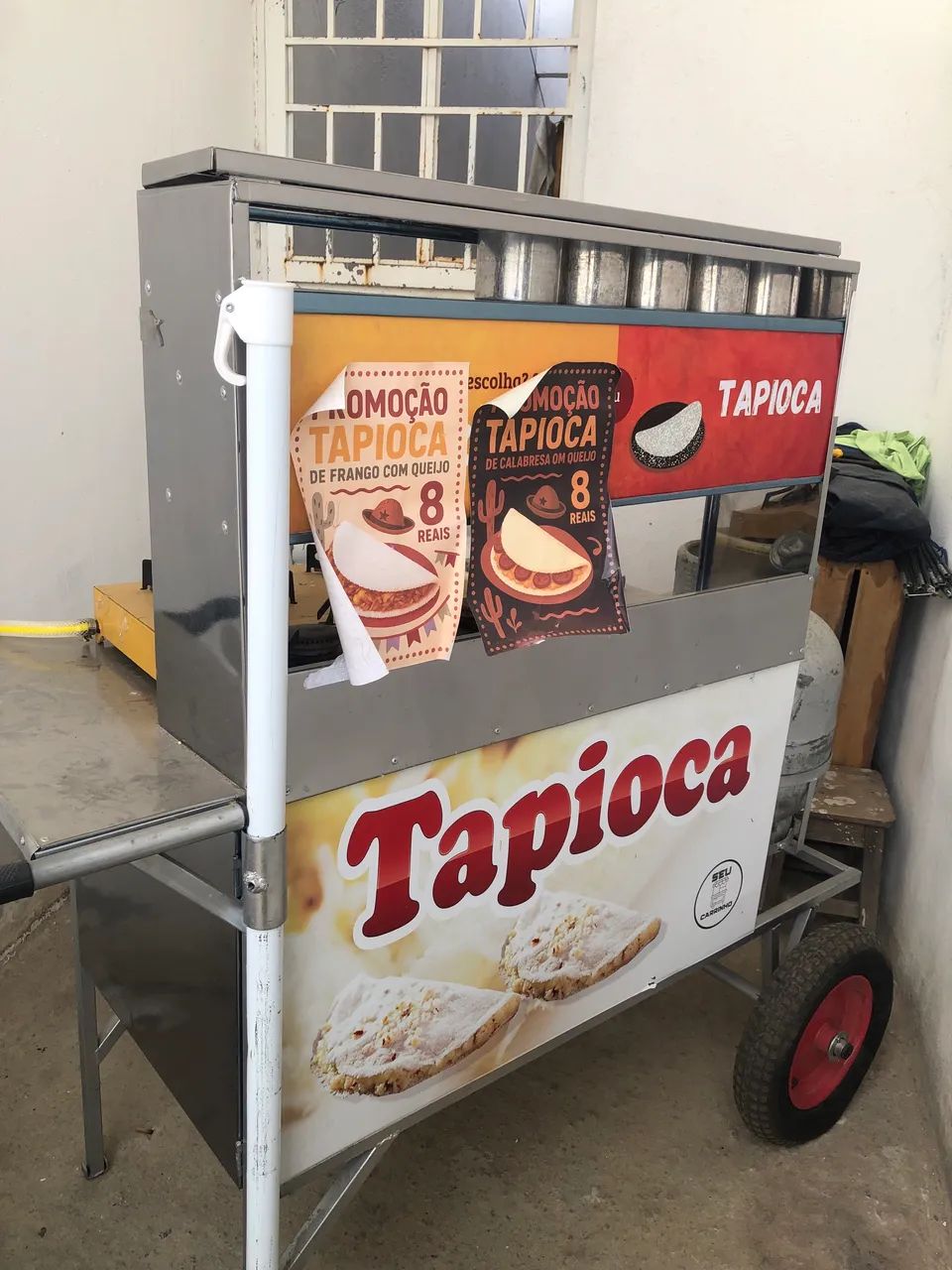 Vendo carro de tapioca semi nova 