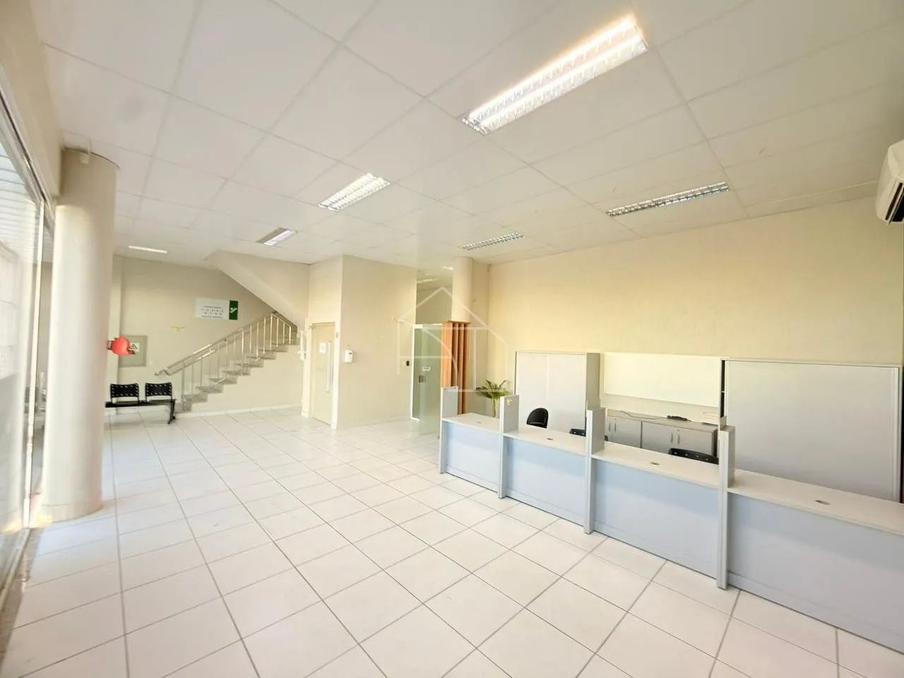 CLÍNICA COMPLETA À VENDA OU LOCAÇÃO EM LARANJEIRAS - PRONTA PARA FUNCIONAR! - Foto 3