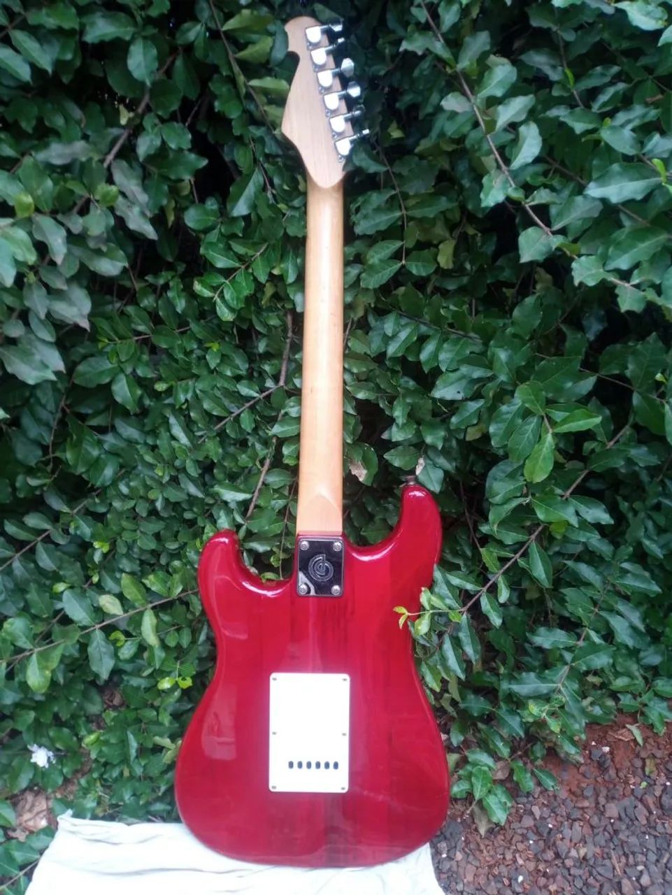 Guitarra Giannini com capa e correia - Foto 4