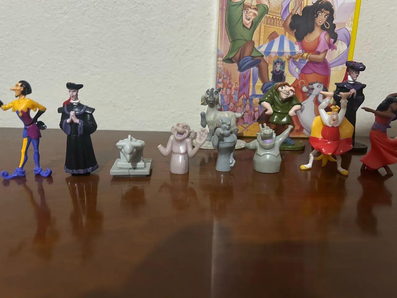 Coleção Corcunda de Notre Dame Disney  - Foto 3