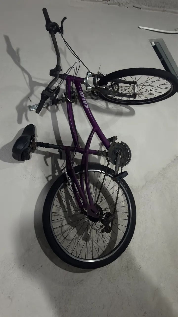 Bicicleta Caloi usada - Foto 2