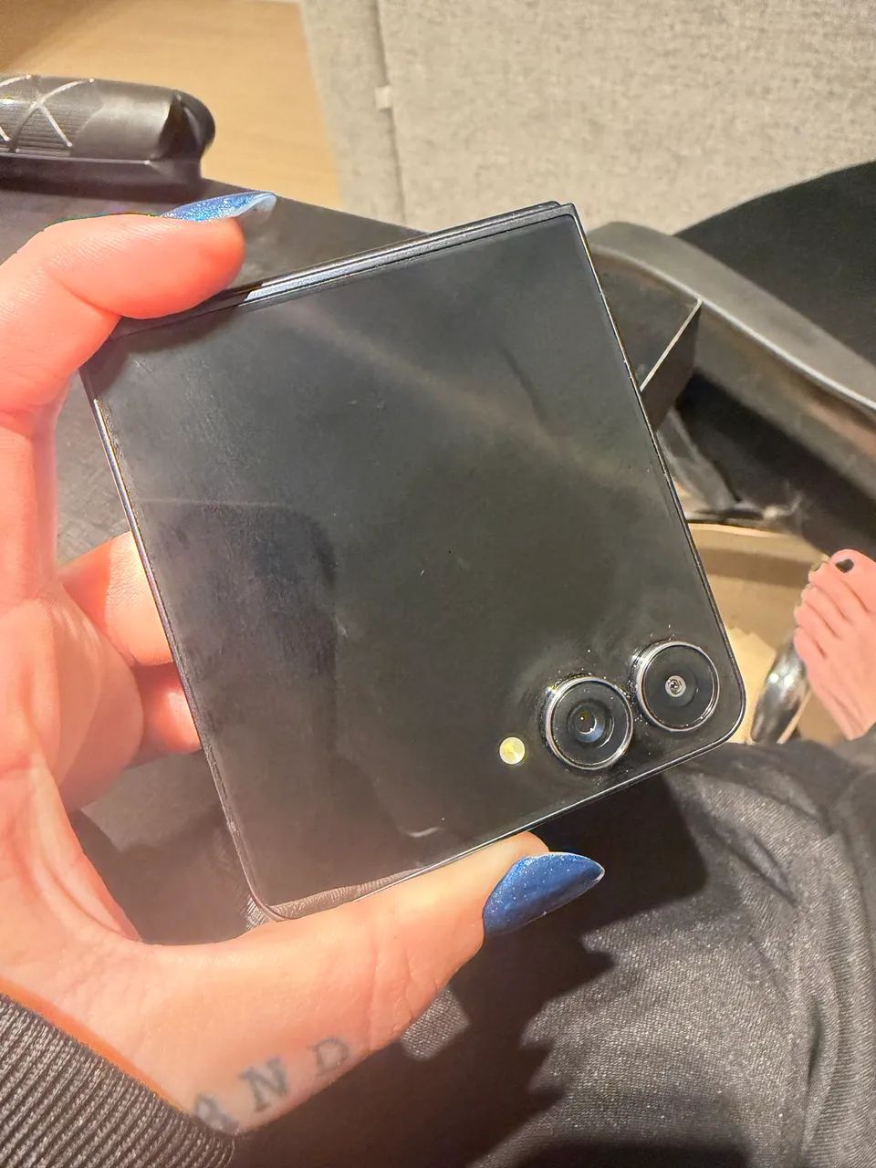 Z flip 7 256 - Foto 3
