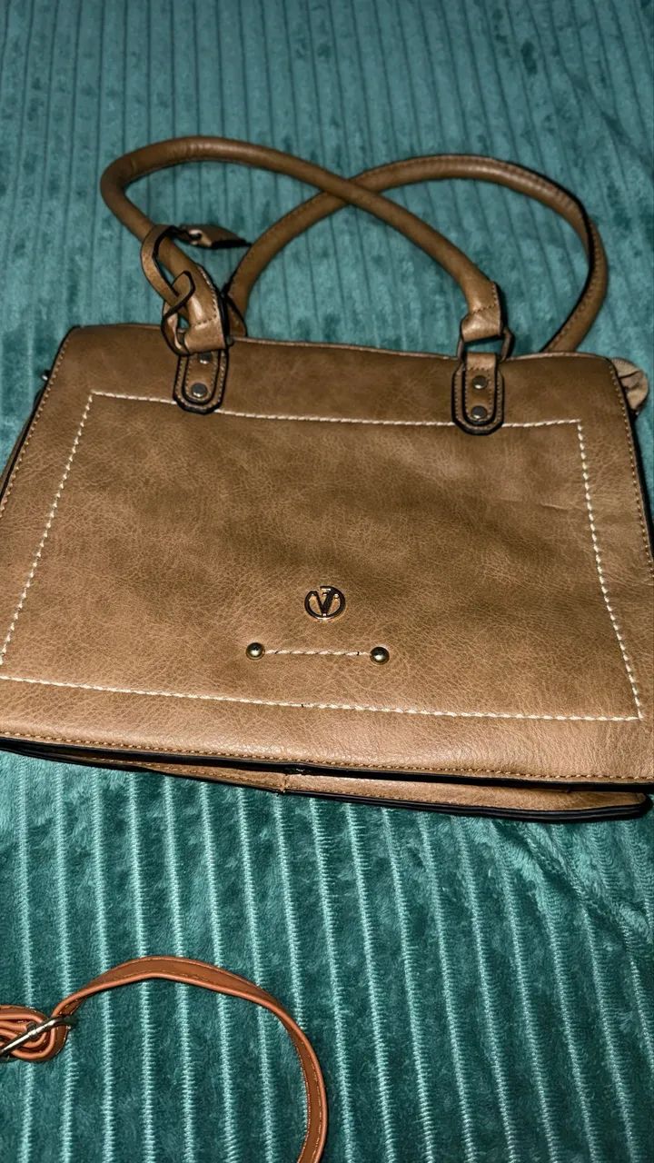 Vendo 3 bolsas médias novas  - Foto 4