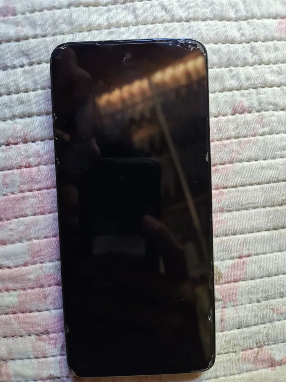 Vende-se celular Motorola g67 