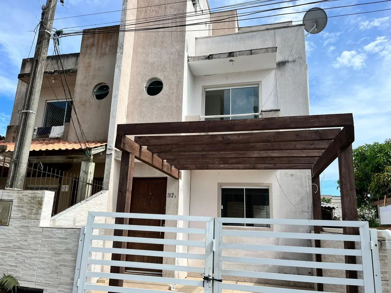 Sobrado 3 Suítes, triplex.