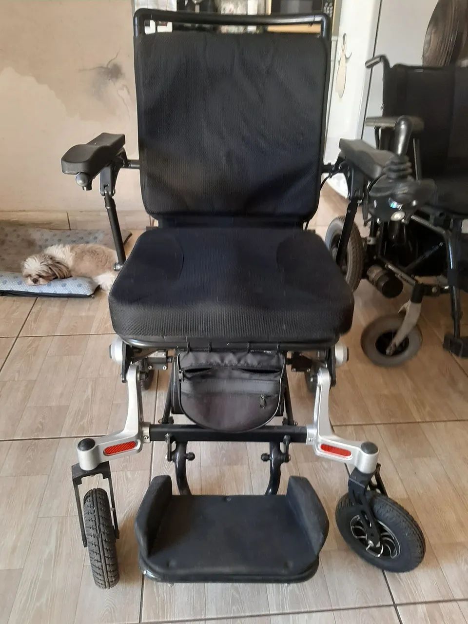 Cadeira de Rodas Motorizada Power Lite - Foto 2