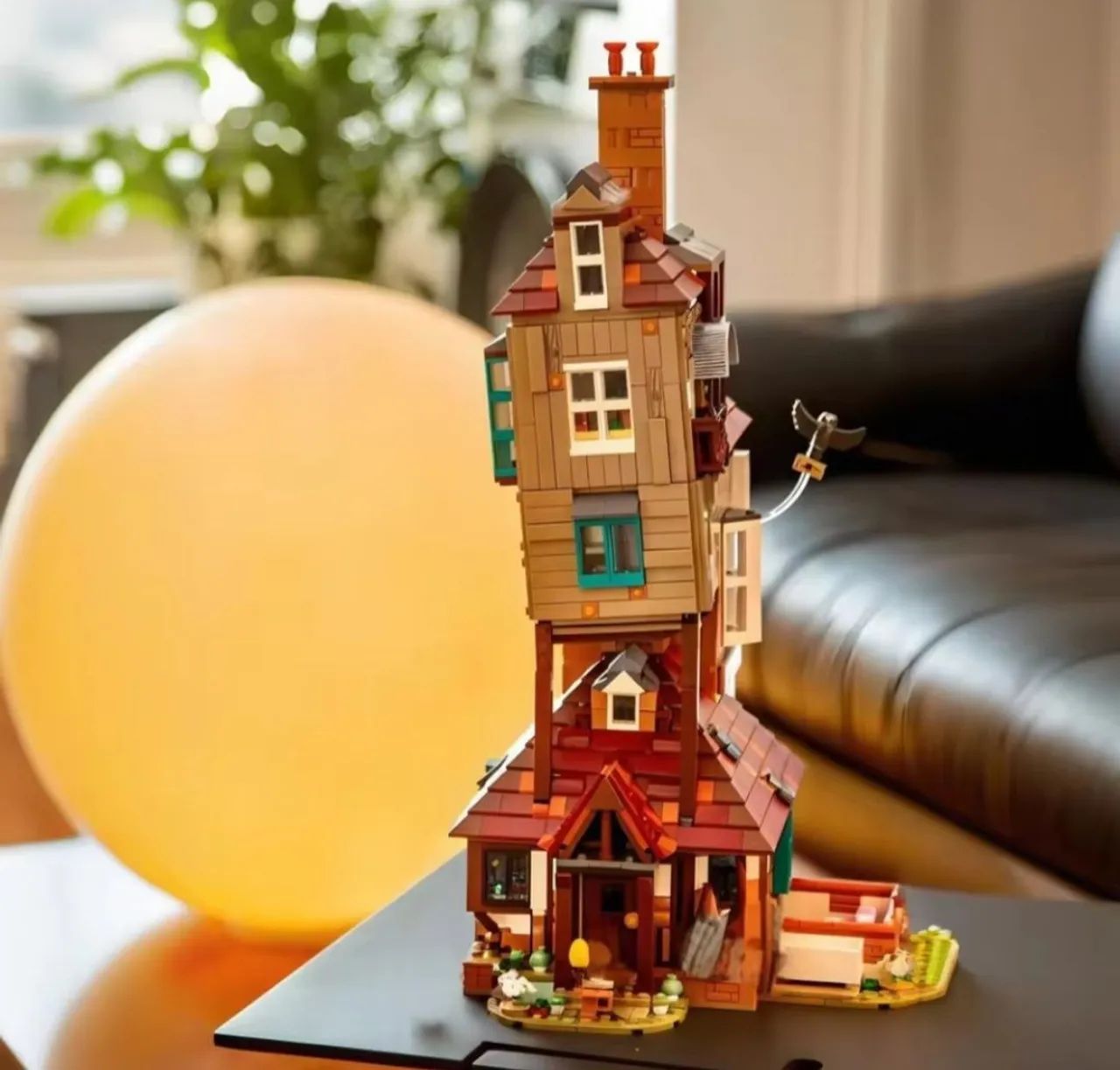 Toca Weasley Harry Potter 2405 peças (Modelo 76437 ) MARCA MEGA - TIPO LEGO  - Foto 4