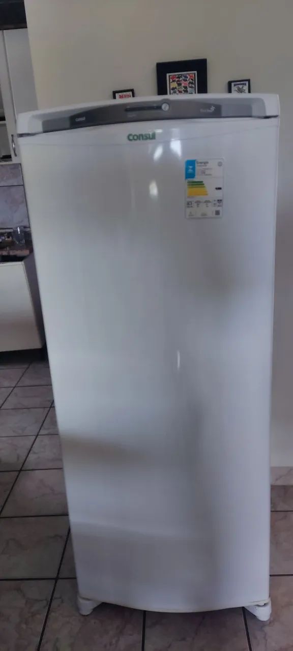 Geladeira Frost Free usada - Foto 3