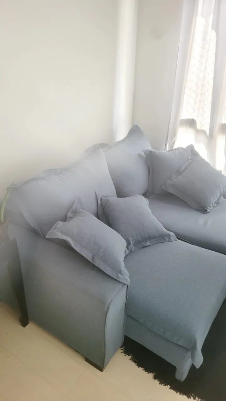 Sofá Retrátil Azul Claro 3 lugares. Em estado de novo! - Foto 2