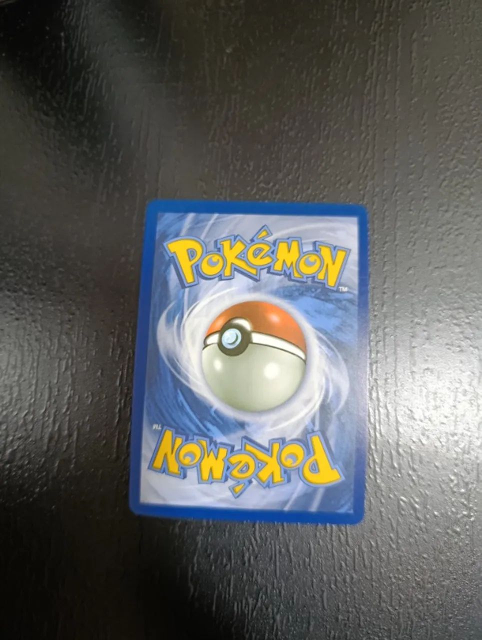 Carta pokemon Pikachu Surfista Vmax - Foto 2