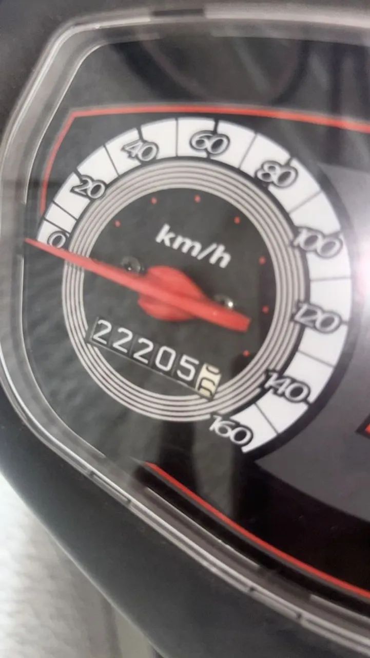 Moto Crypton Penélope 