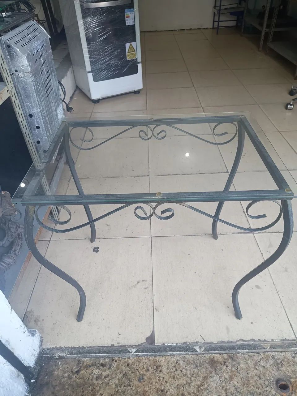 Mesa de ferro com vidro  - Foto 2