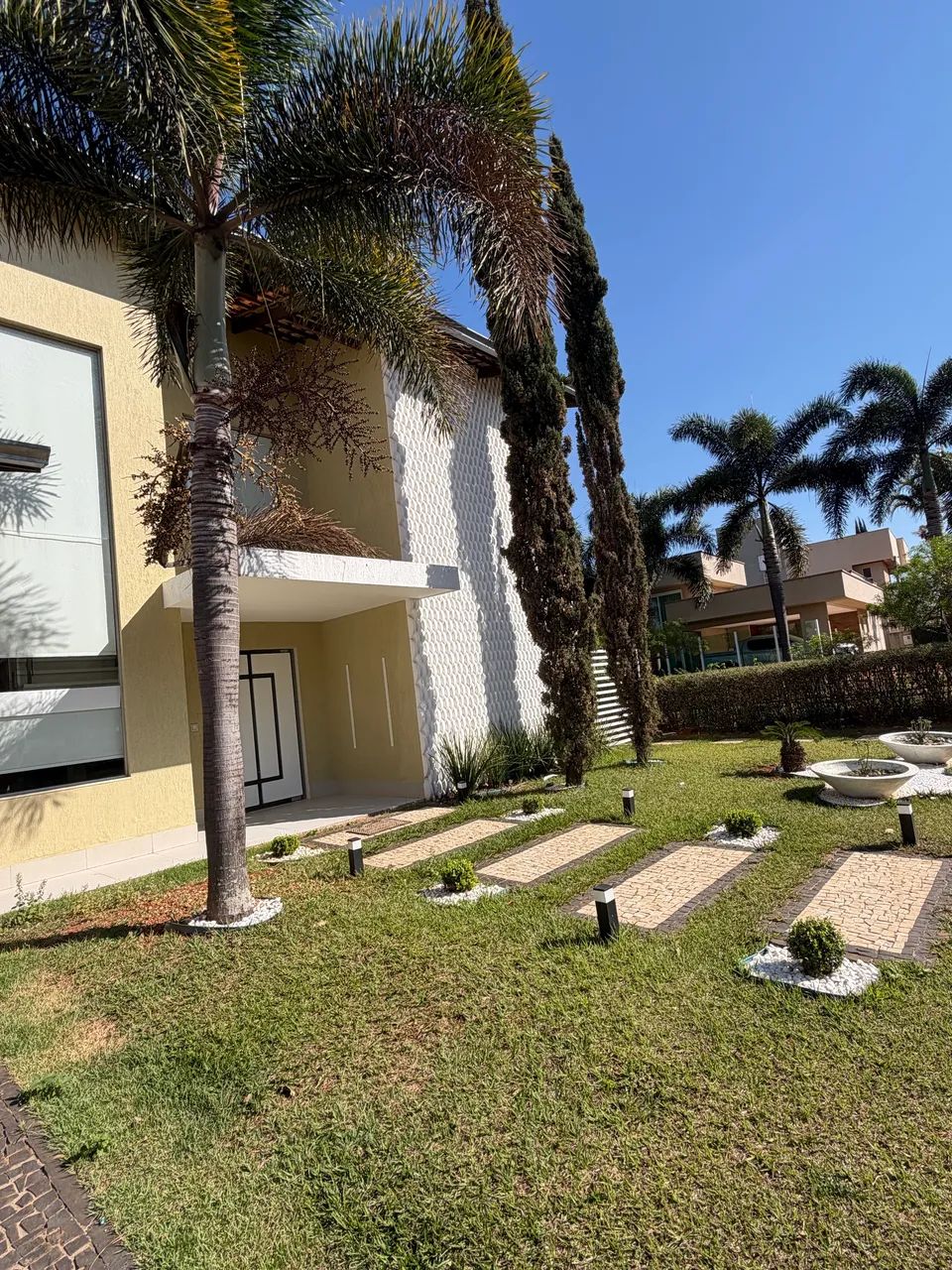 Alugo Casa Jds Lisboa 7.000,00
