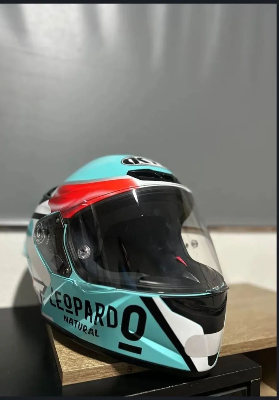 Capacete KYT LEOPARD USADO CONSERVADO - Foto 2