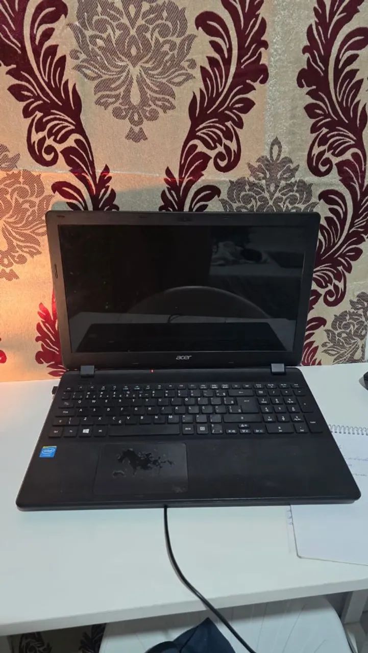 VENDO NOTEBOOK ACER