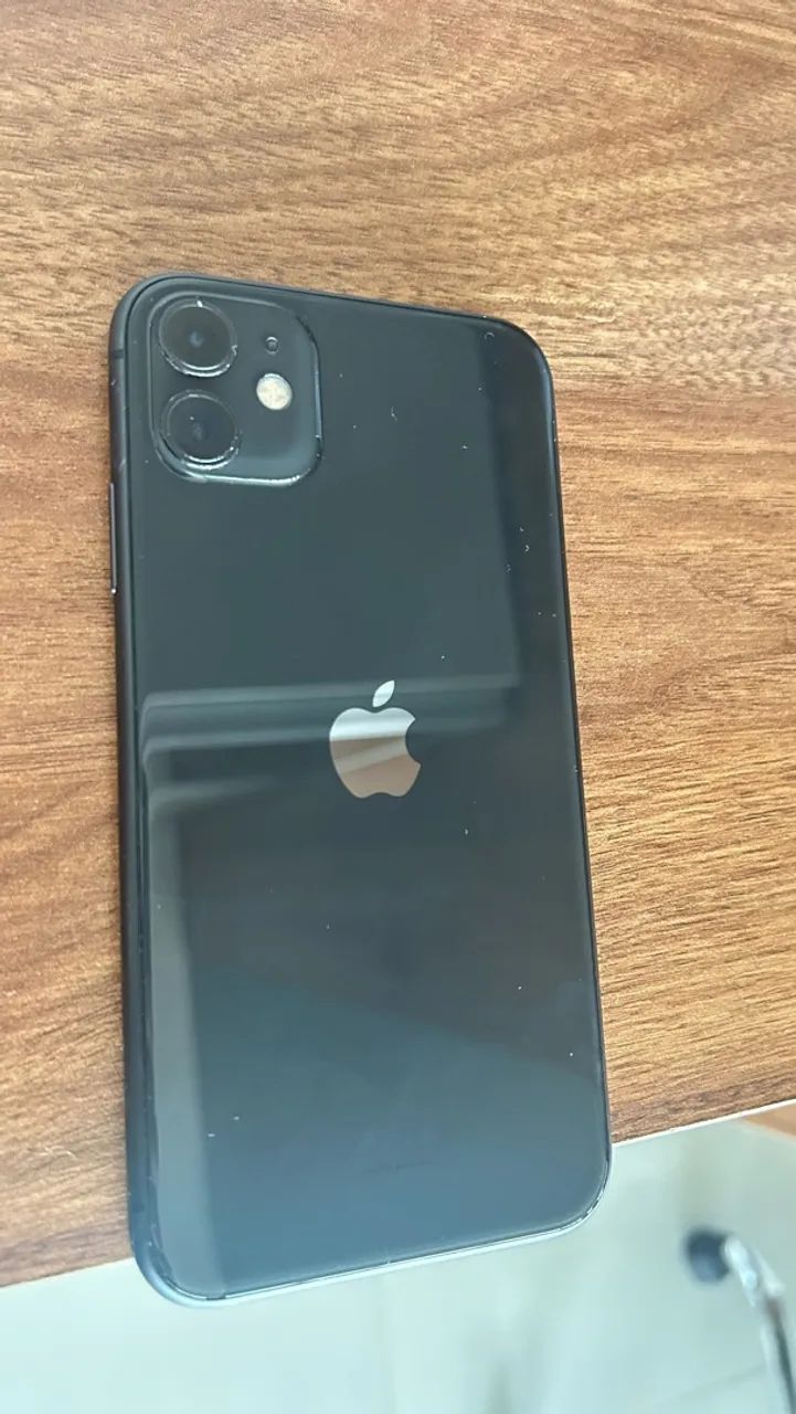 iPhone 11 64 GB Preto Impecável 