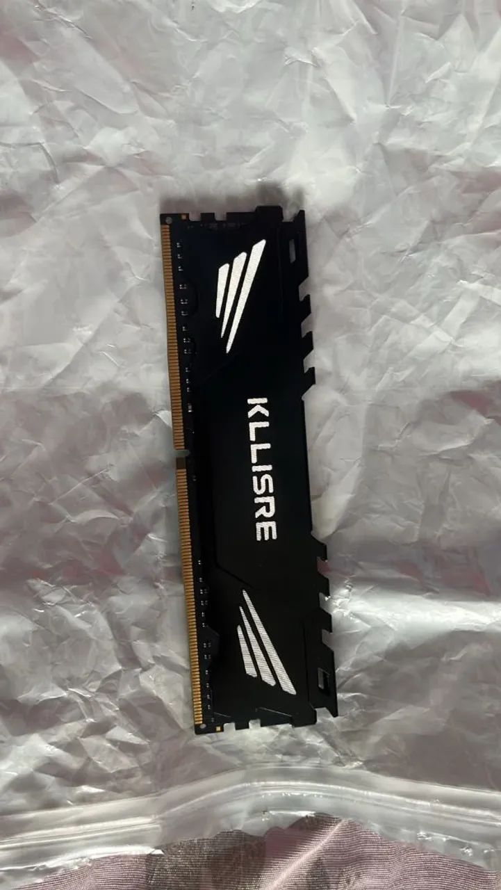 memória 8gb 2660hz, funcionando perfeitamente! 